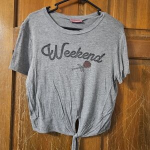 Rag Doll Sz Medium Tye Front Short Sleeve Tshirt